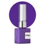Esmalte semipermanente NailsUp morado intenso con acabado uniforme y color vibrante.
