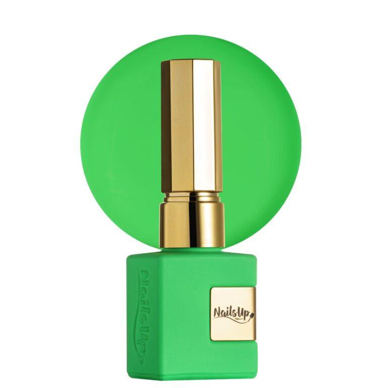 Esmalte semipermanente NailsUp verde neón vibrante con acabado intenso y alta pigmentación.